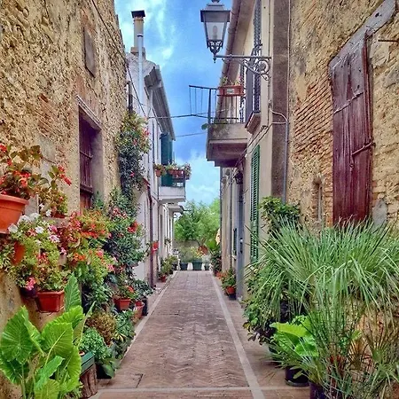 Garibaldina Villa *